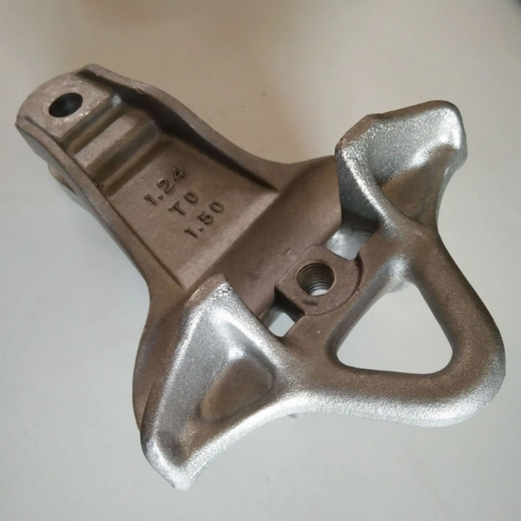 汽车铝铸件