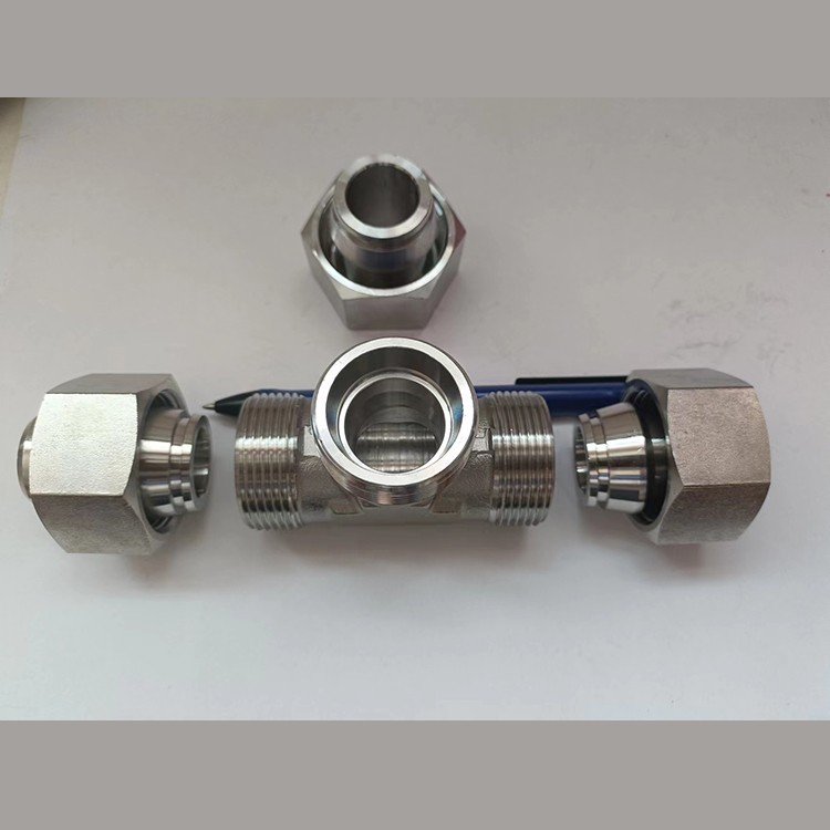 多品类不锈钢接头